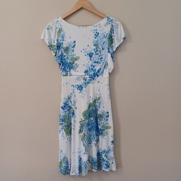 Boden Floral Print Flutter Sleeve Dress - Picture 2 of 15